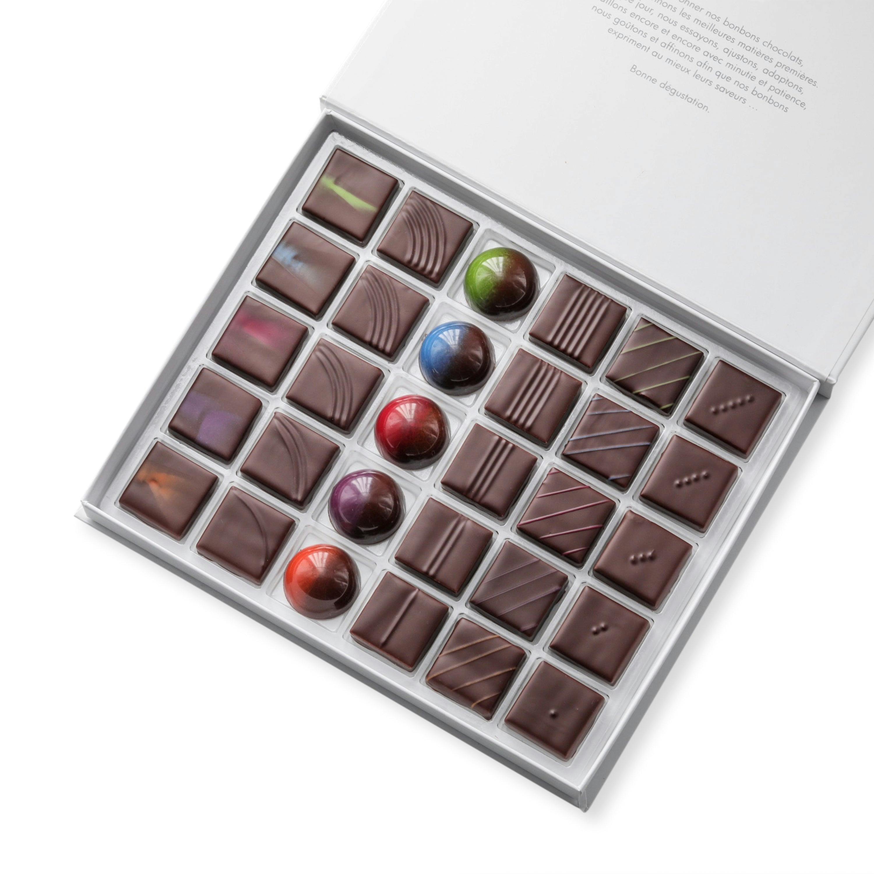 Coffret signature disponible en coffrets de 30/60 chocolats - Vincent Vallée world champion chocolatier